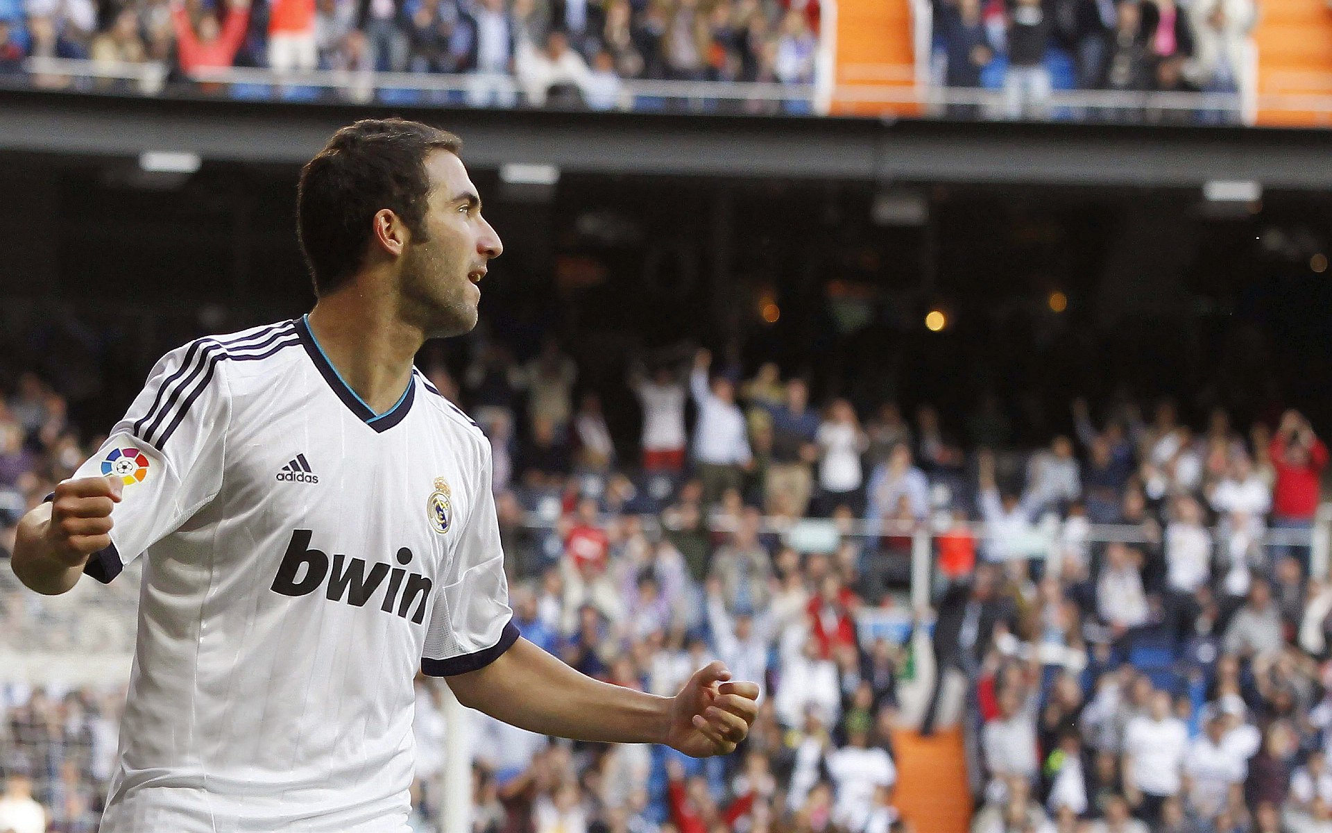 运动“优雅”的瞬间：完美落地、惊艳全场！